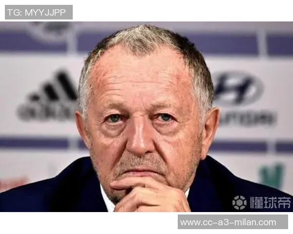 巴黎人报报道泰克斯特被解职引发里昂俱乐部控制权争夺战再度升级